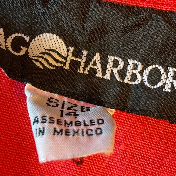 Sag Harbor Classic Red Blazer - Picture 6 of 8